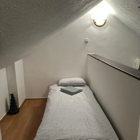 Jezero Apartment